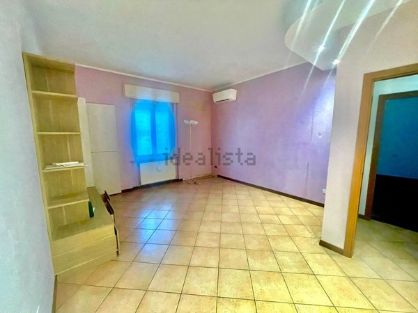 casa indipendente in vendita a Piacenza in zona Mucinasso