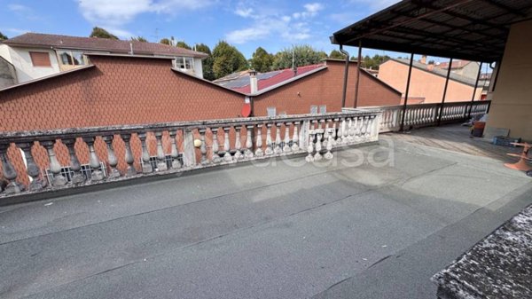 appartamento in vendita a Piacenza in zona Infrangibile