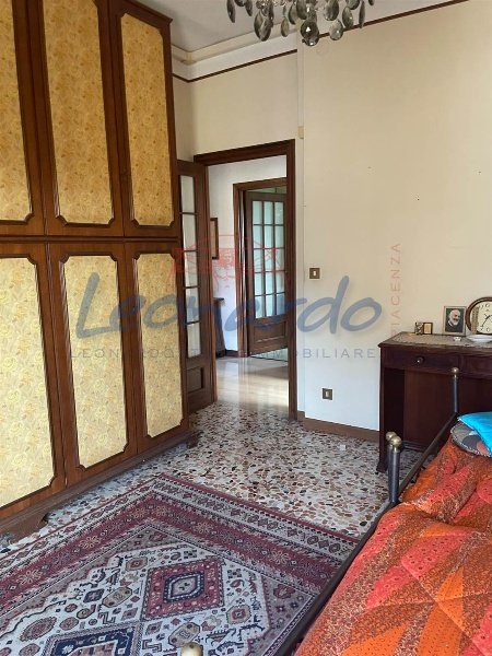 appartamento in vendita a Piacenza in zona Centro Storico