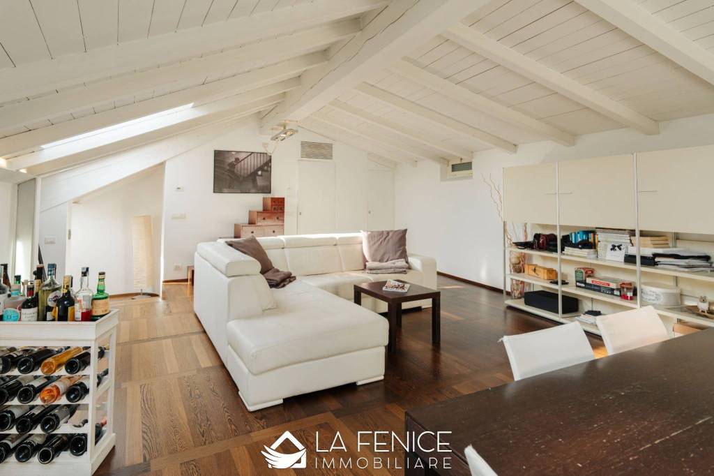 appartamento in vendita a Piacenza in zona Centro Storico