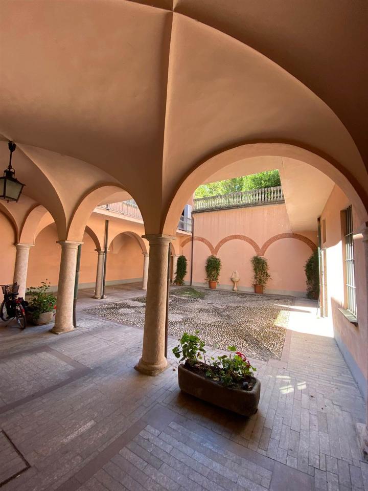 appartamento in vendita a Piacenza in zona Centro Storico