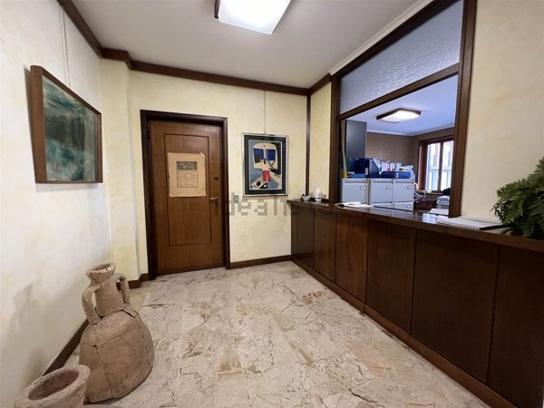 ufficio in vendita a Piacenza in zona Centro Storico