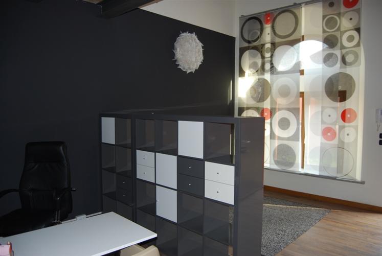 ufficio in vendita a Piacenza in zona Centro Storico