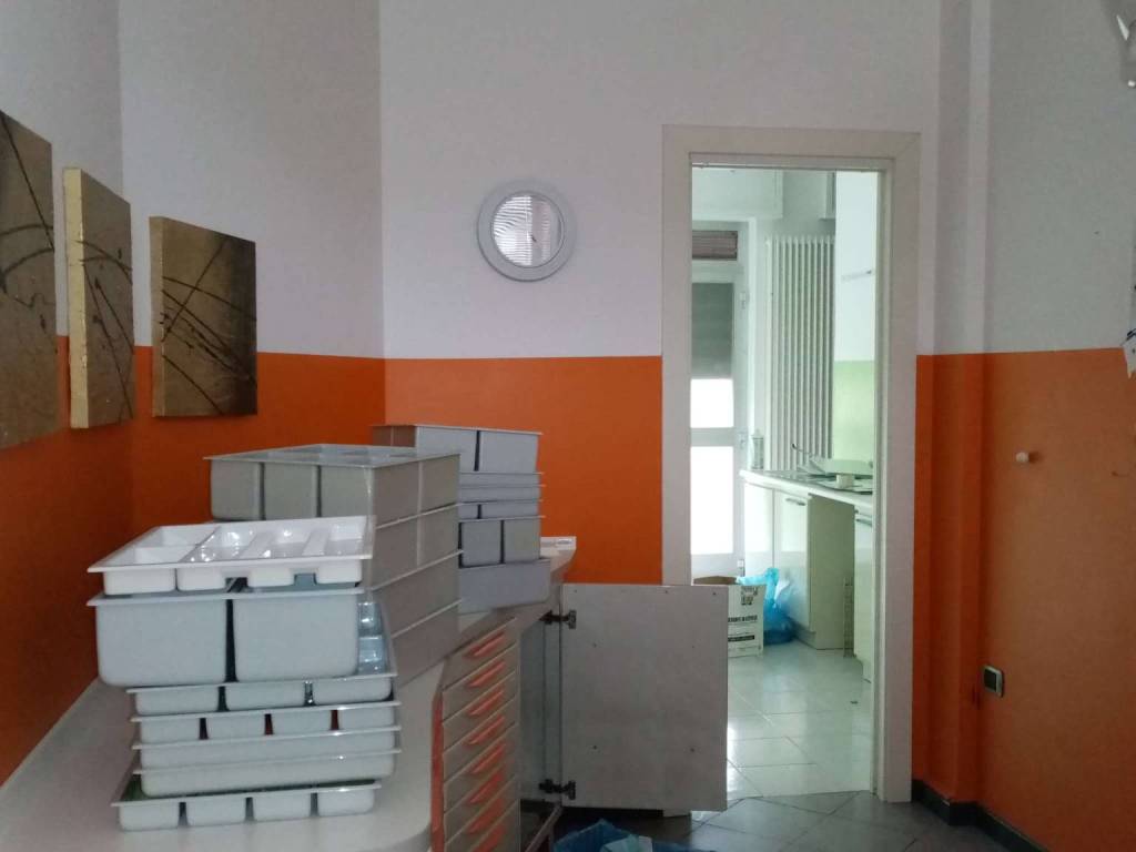 negozio in vendita a Piacenza in zona Centro Storico