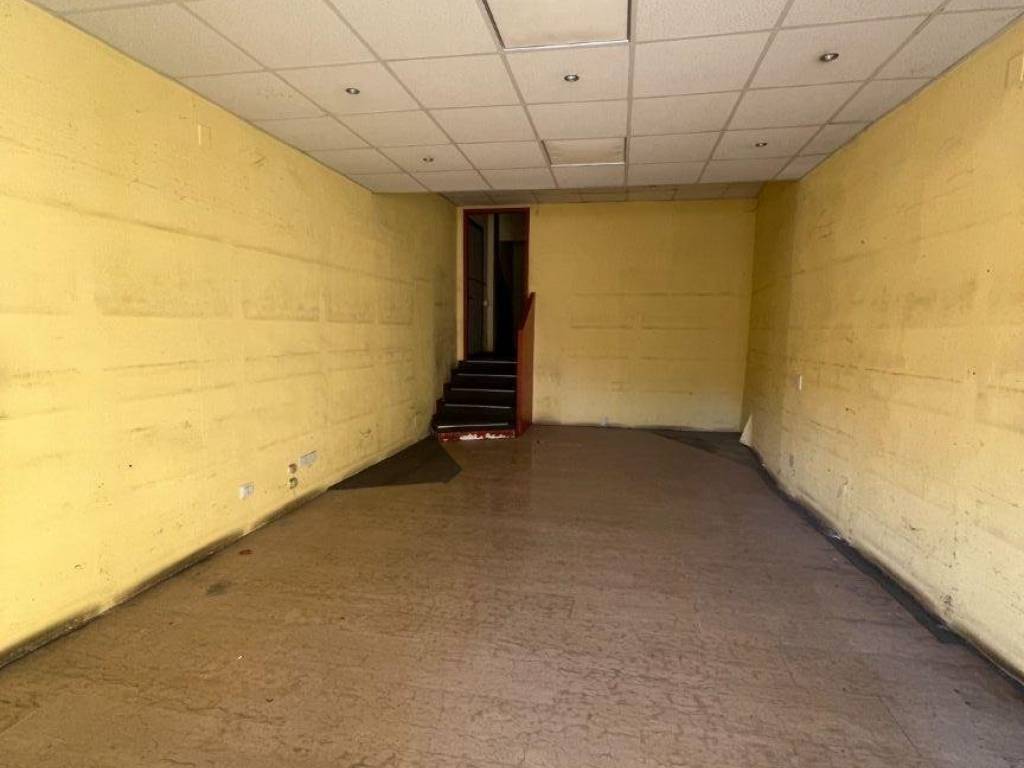 negozio in vendita a Piacenza