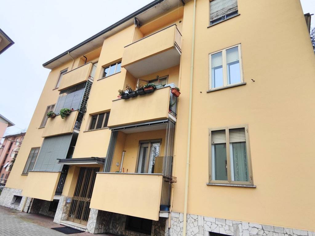 appartamento in vendita a Piacenza in zona Stadio