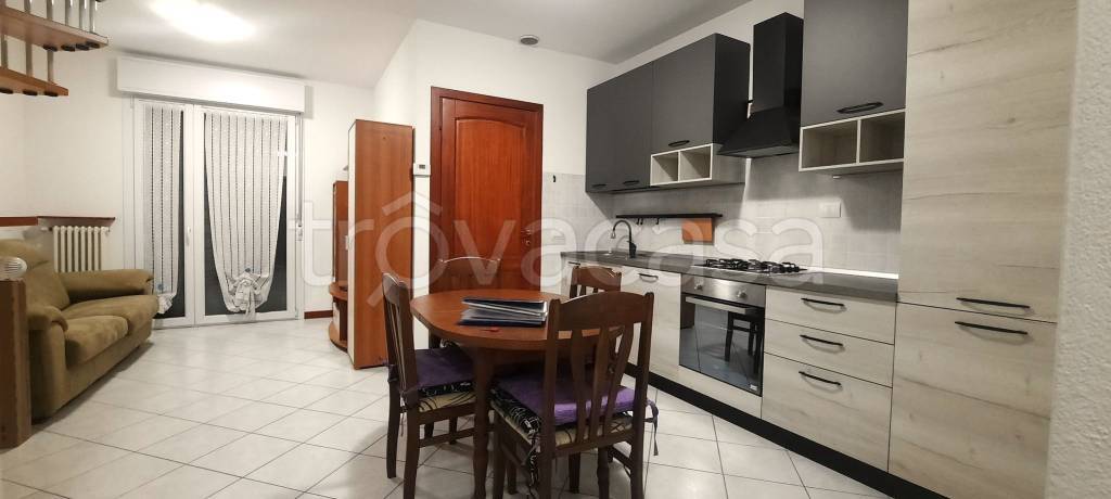 appartamento in vendita a Piacenza in zona Farnesiana