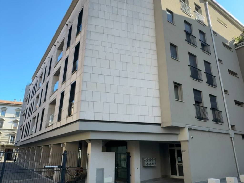 appartamento in vendita a Piacenza in zona Centro Storico