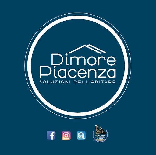 casa indipendente in vendita a Piacenza in zona Centro Storico