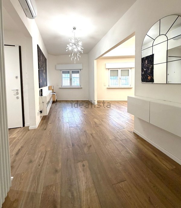 casa indipendente in vendita a Piacenza in zona Farnesiana