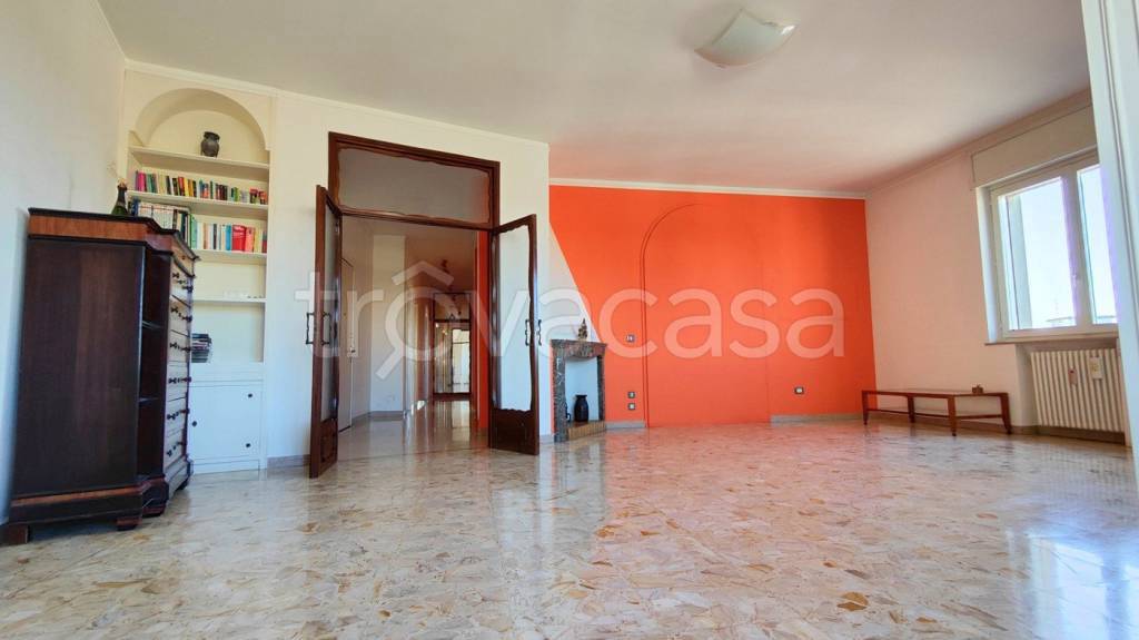 appartamento in vendita a Piacenza in zona Barriera Genova