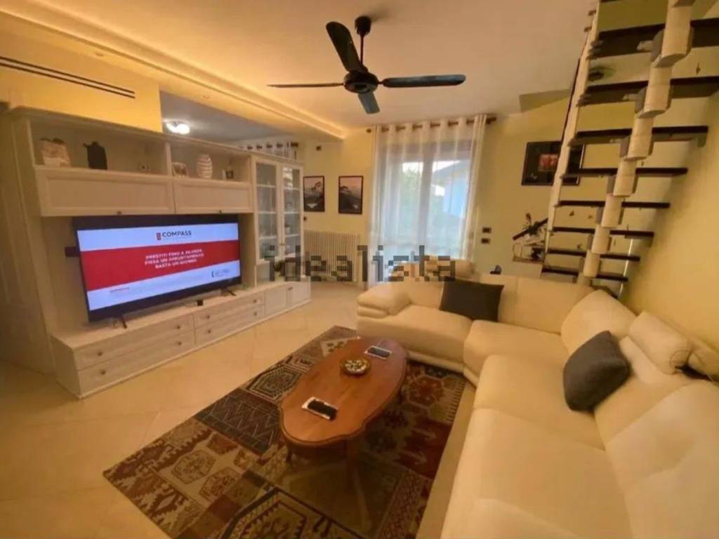 appartamento in vendita a Piacenza in zona Baia del Re