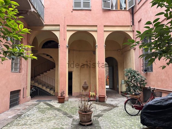 appartamento in vendita a Piacenza in zona Centro Storico