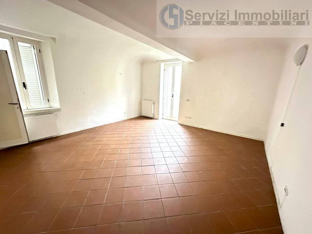 appartamento in vendita a Piacenza in zona Centro Storico