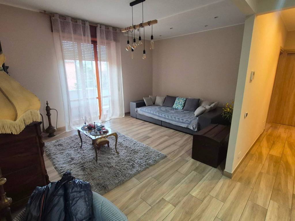 appartamento in vendita a Piacenza in zona Farnesiana