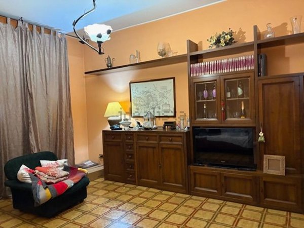 appartamento in vendita a Piacenza in zona Infrangibile