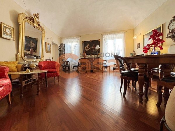 appartamento in vendita a Piacenza in zona Centro Storico