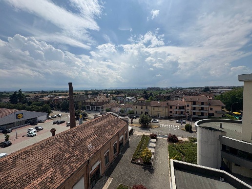 appartamento in vendita a Piacenza in zona Farnesiana