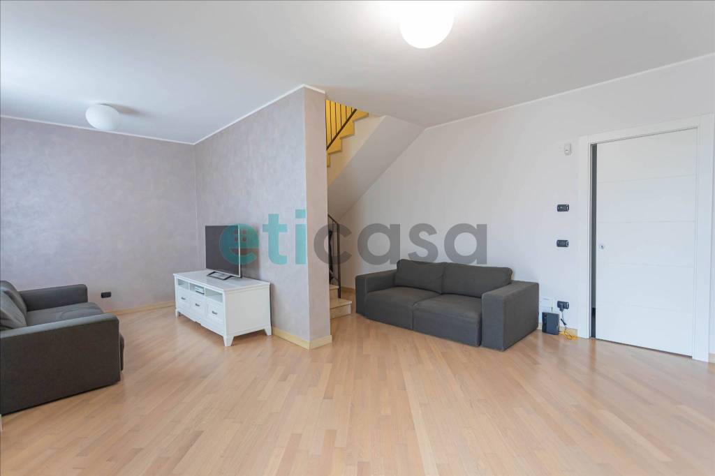 appartamento in vendita a Piacenza in zona Stadio