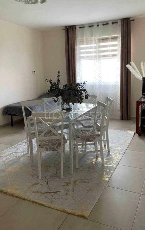 appartamento in vendita a Piacenza in zona Farnesiana