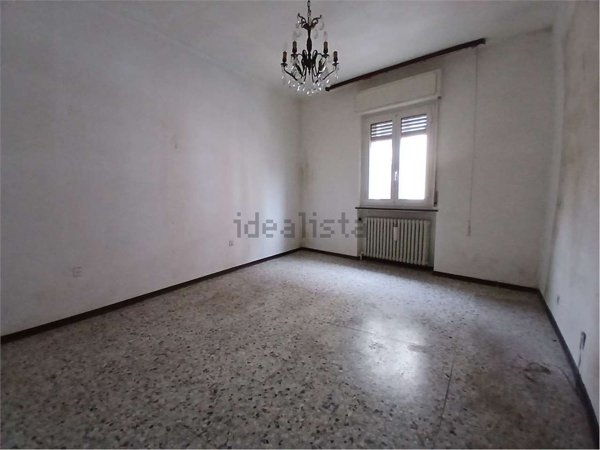 casa indipendente in vendita a Piacenza in zona Centro Storico