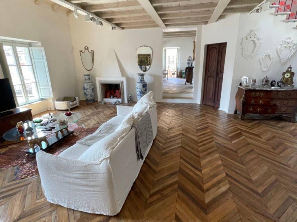 appartamento in vendita a Piacenza in zona Centro Storico