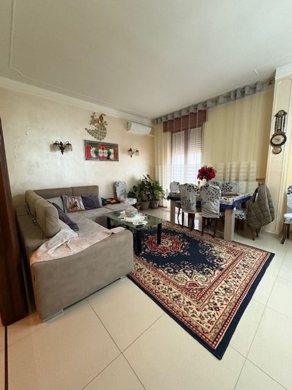 appartamento in vendita a Piacenza in zona Barriera Genova