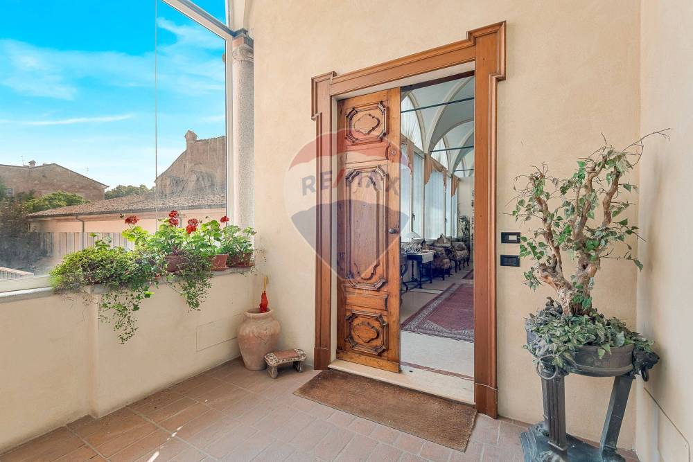 casa indipendente in vendita a Piacenza in zona Centro Storico