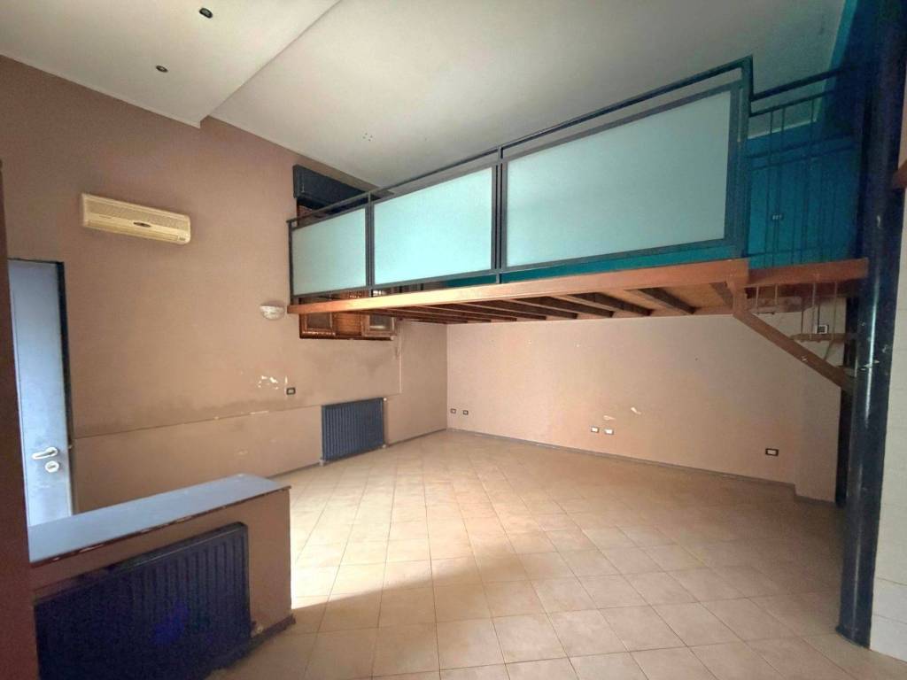 appartamento in vendita a Piacenza in zona Barriera Genova