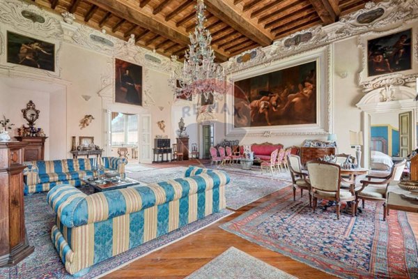 appartamento in vendita a Piacenza in zona Centro Storico