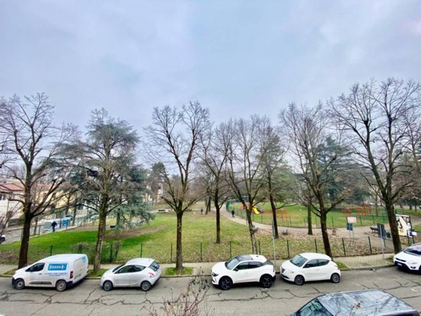 casa indipendente in vendita a Piacenza in zona Infrangibile