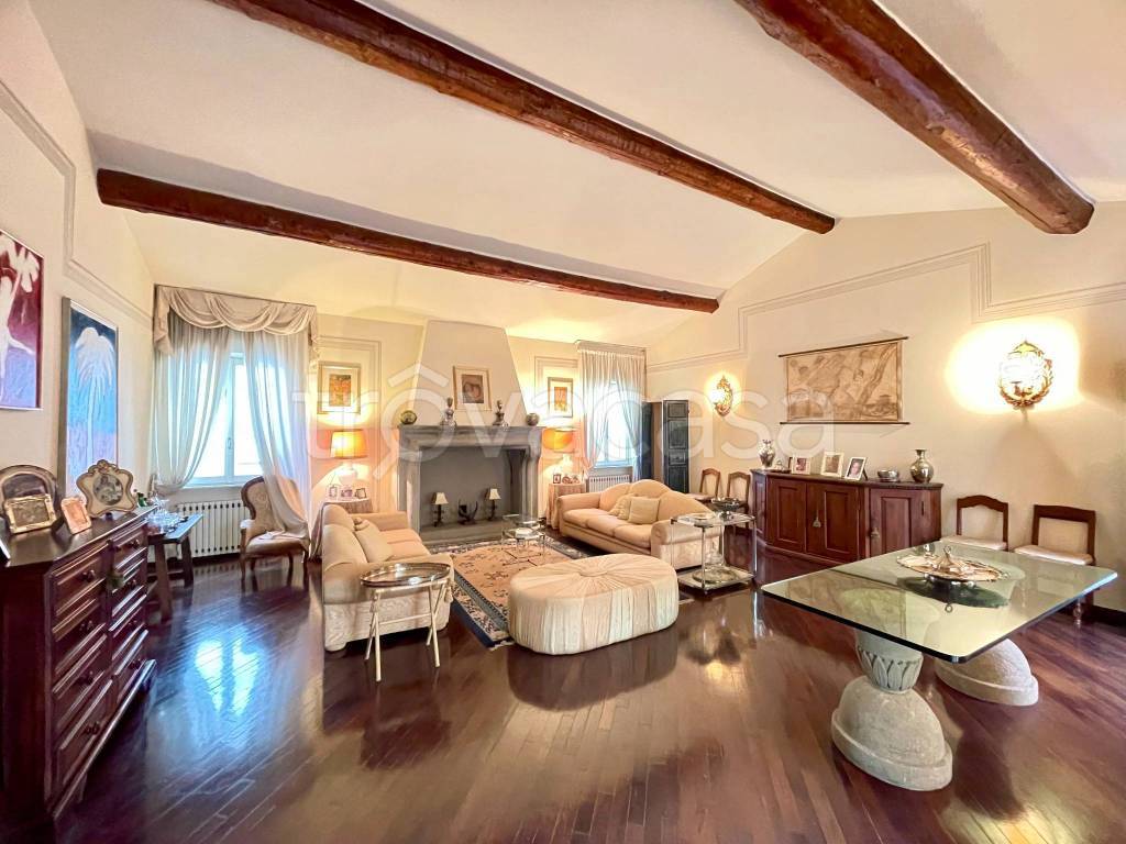 appartamento in vendita a Piacenza in zona Centro Storico