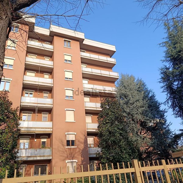 appartamento in vendita a Piacenza in zona Belvedere / Quartiere Duemila