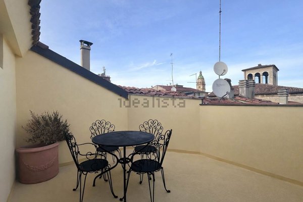 appartamento in vendita a Piacenza in zona Centro Storico