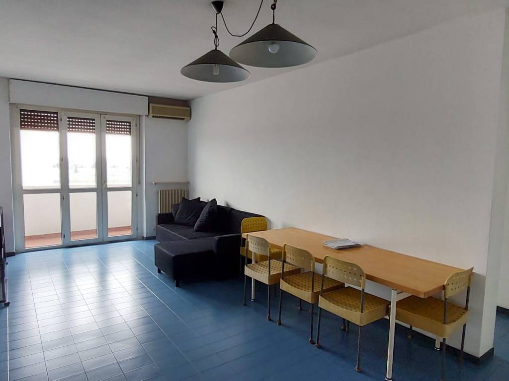 appartamento in vendita a Piacenza in zona Baia del Re