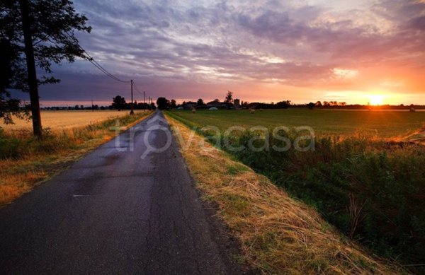 casa indipendente in vendita a Piacenza in zona Veggioletta