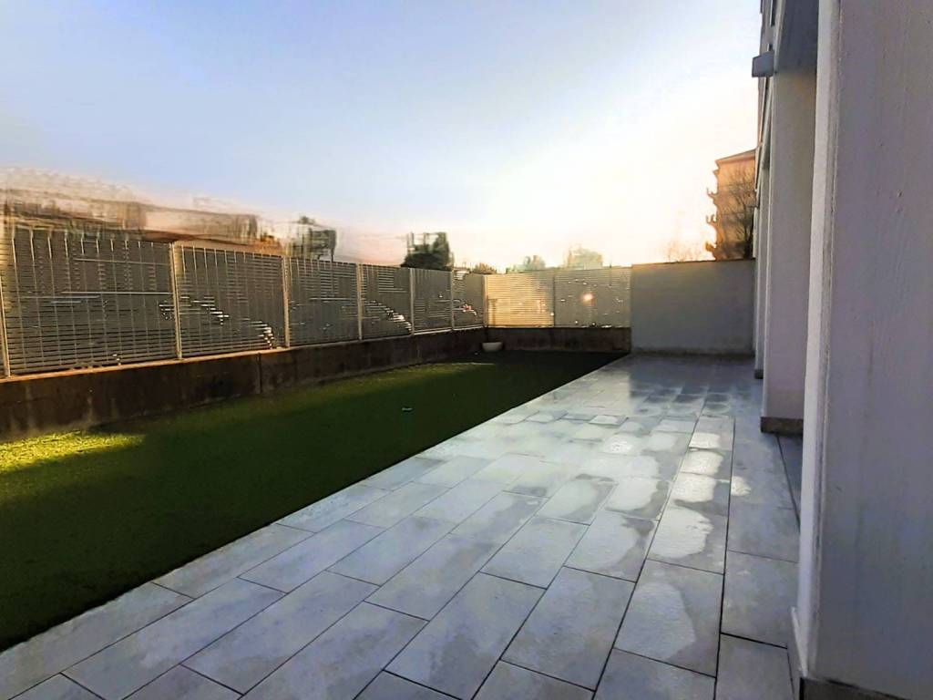 appartamento in vendita a Piacenza in zona Infrangibile