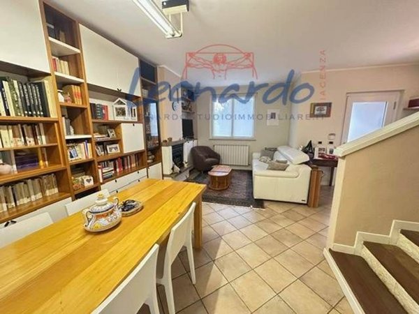 casa indipendente in vendita a Piacenza in zona Besurica