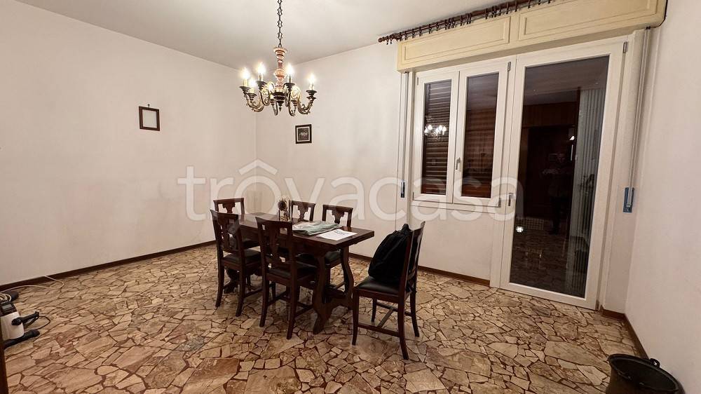 appartamento in vendita a Piacenza in zona Belvedere / Quartiere Duemila