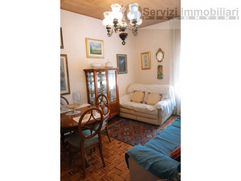 appartamento in vendita a Piacenza in zona Baia del Re