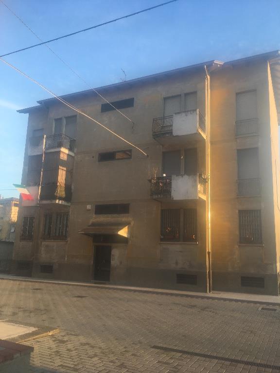 appartamento in vendita a Piacenza in zona Centro Storico