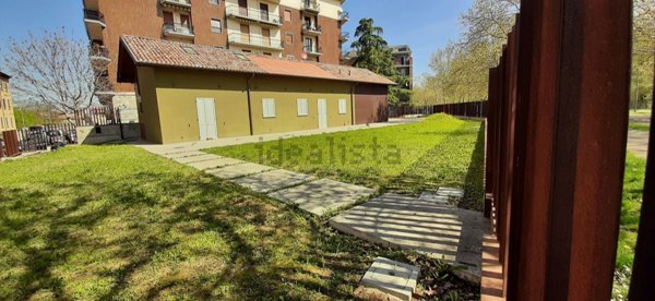 casa indipendente in vendita a Piacenza