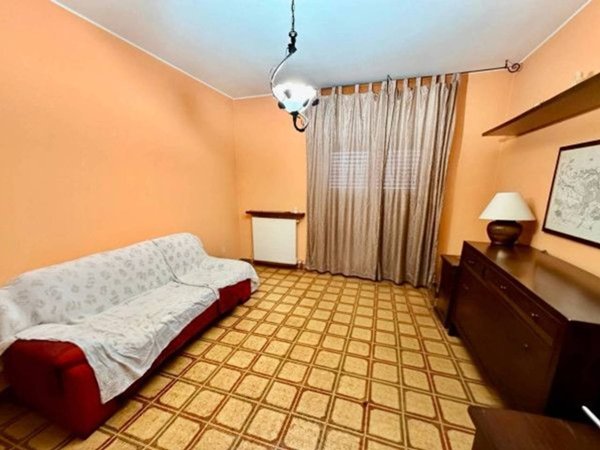 appartamento in vendita a Piacenza in zona Veggioletta