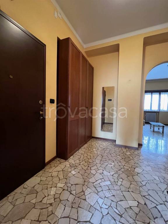 appartamento in vendita a Piacenza in zona Infrangibile