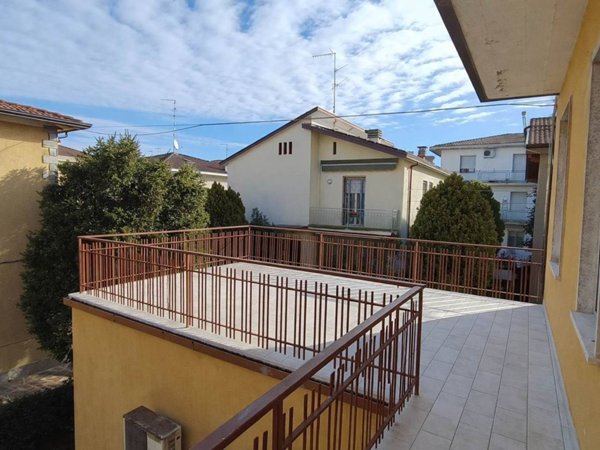 appartamento in vendita a Piacenza in zona Stadio