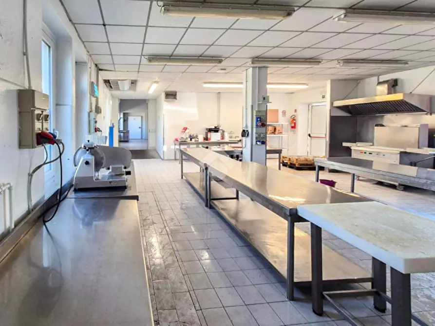 casa indipendente in vendita a Piacenza in zona Centro Storico