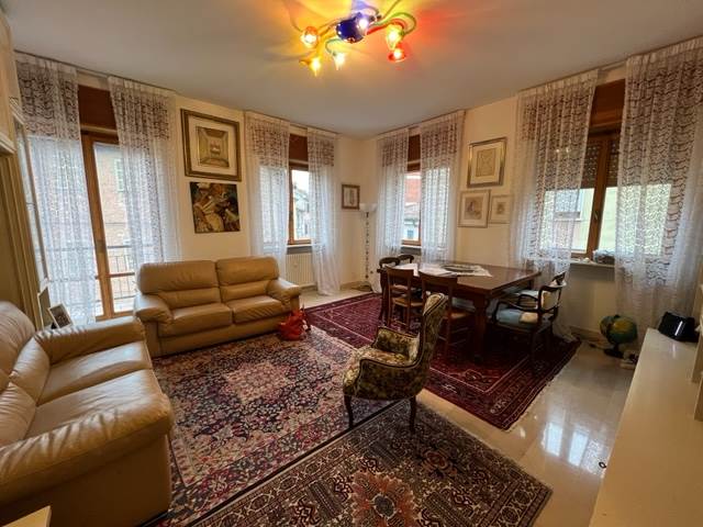 appartamento in vendita a Piacenza in zona Centro Storico