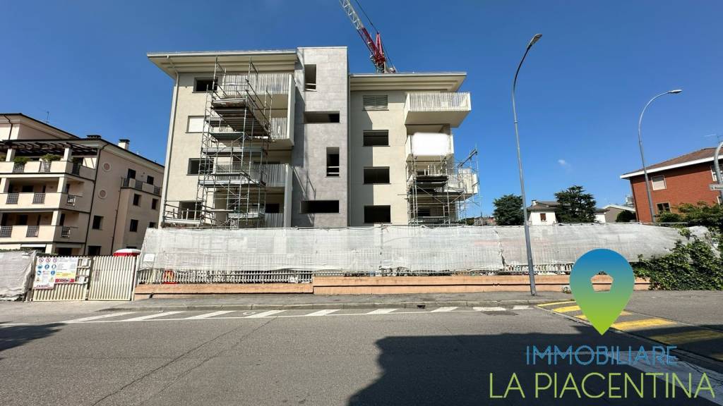 appartamento in vendita a Piacenza in zona Stadio