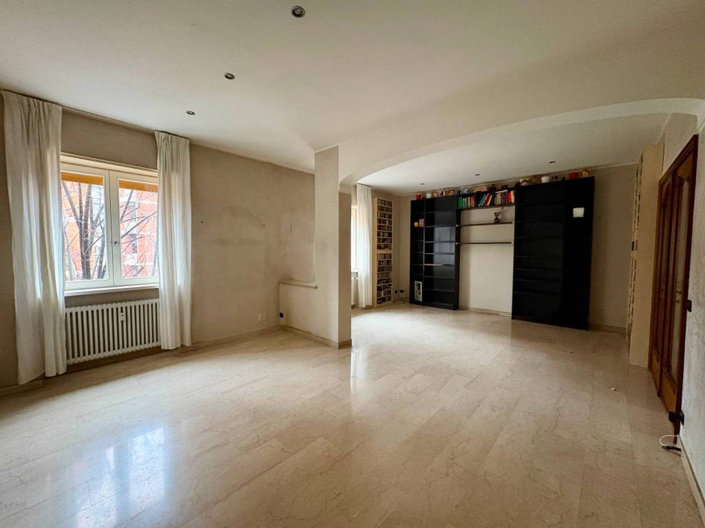 appartamento in vendita a Piacenza in zona Infrangibile