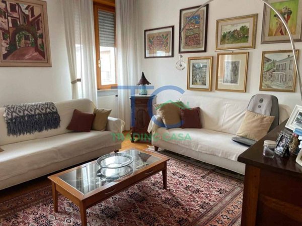 intera palazzina in vendita a Piacenza in zona Belvedere / Quartiere Duemila